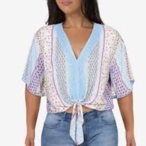 Gypsies & Moondust Floral Crochet Trim Top Small